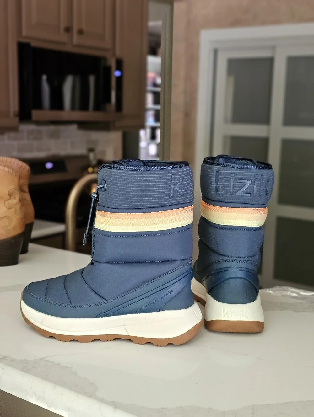 $175 Kizik Juno II 2 High Boot Tidepool Stripe